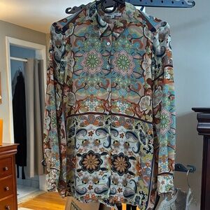 Patterned Women's Blouse